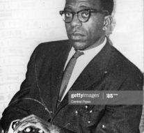 MFUMU MUANDA NSEMI { KONGO DIETO 4481 } : L&rsquo;INGRATITUDE D&rsquo;ANTOINE GIZENGA ENVERS L&rsquo;ABAKO