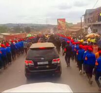 MPAMI DIA KONGO DIA KATI : KONGO DIA KATI  ENA  BUBUA  ( MFUMU MUANDA NSEMI  NGUVULU  )
